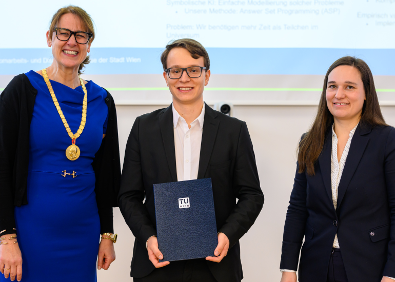 Alexander Beiser receives the Diplomarbeitspreis der Stadt Wien 2025